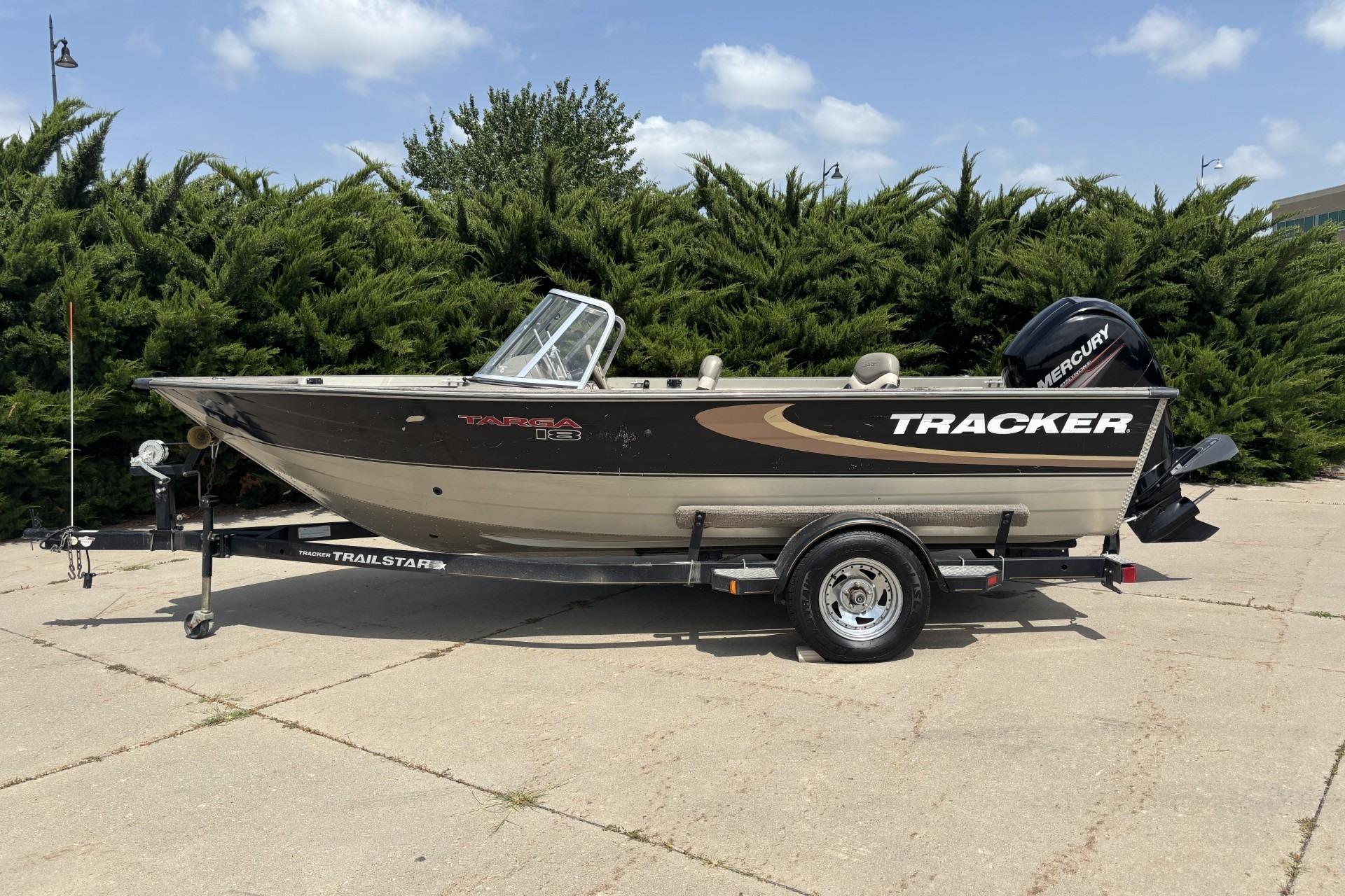 1999 Tracker Targa 18