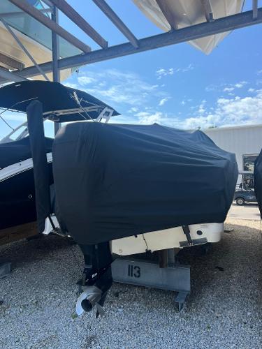 2009 Boston Whaler 230 Dauntless - 13