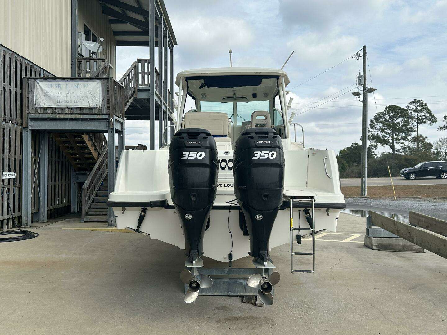2016 Boston Whaler 315 Conquest - Image 7