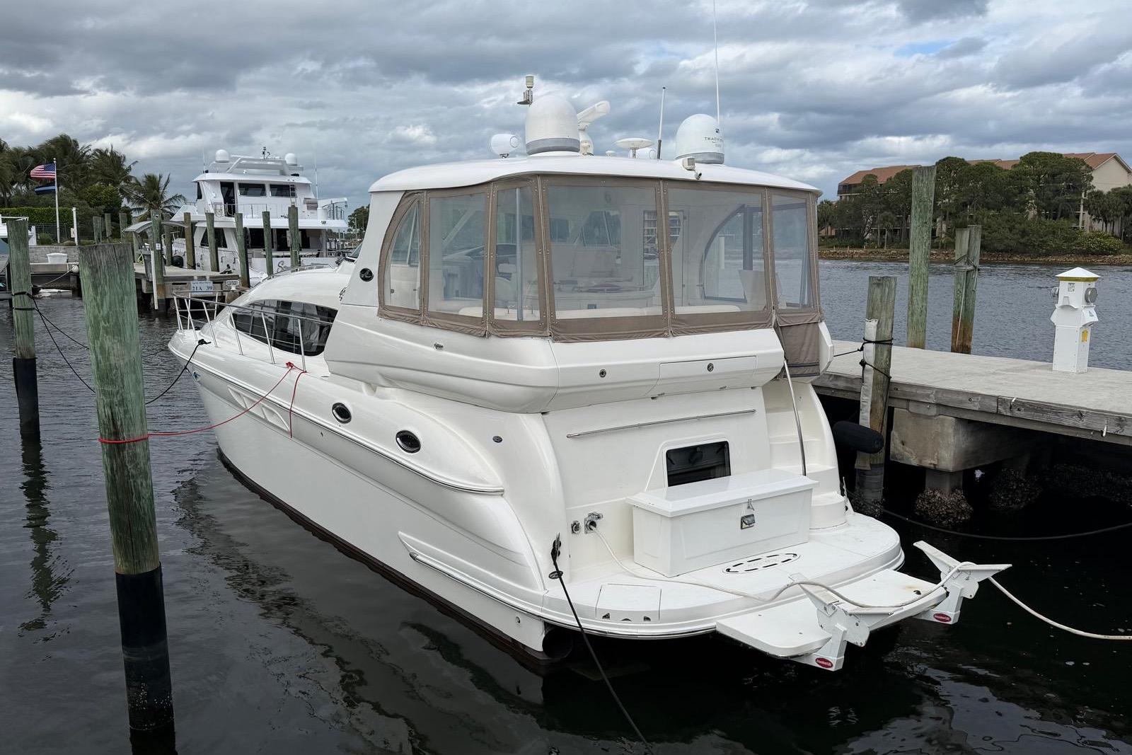 2004 Sea Ray 480 Motor Yacht