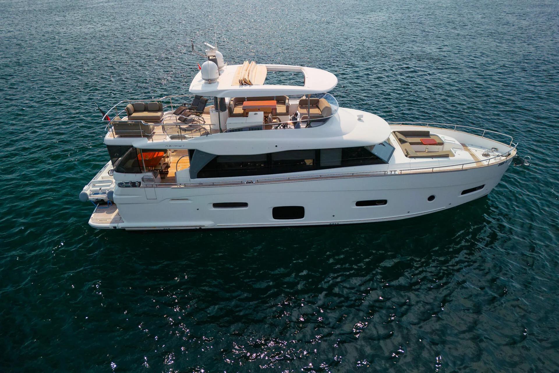 2018 Azimut Magellano 66