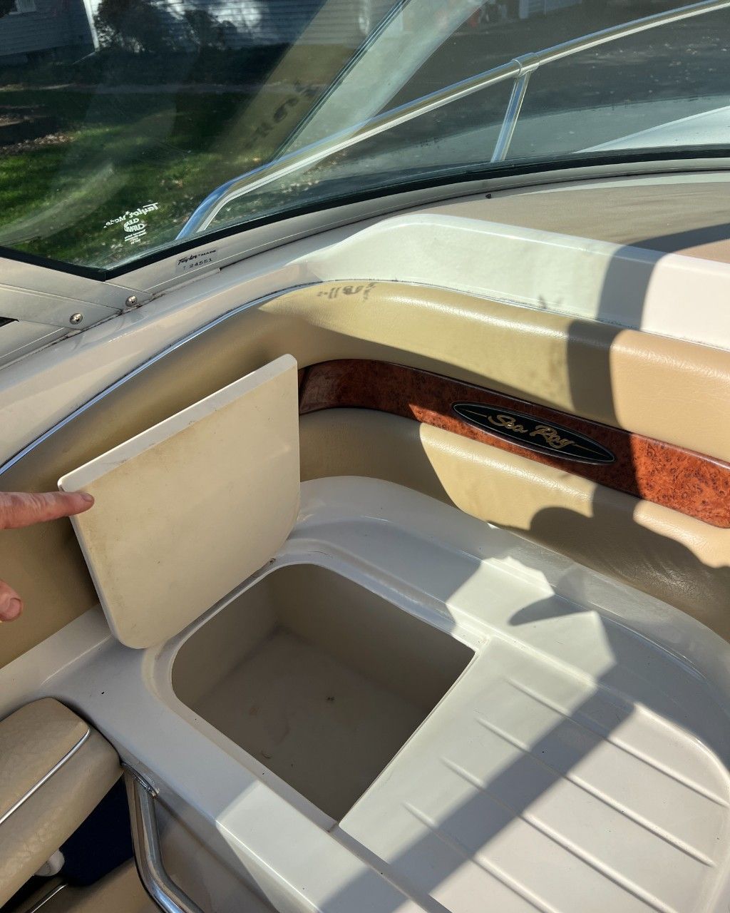 1999 Sea Ray 230 Overnighter - 70