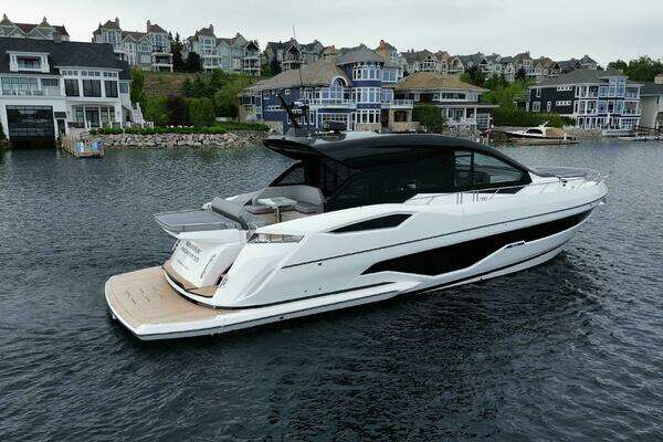 2026 Sunseeker 55 Predator