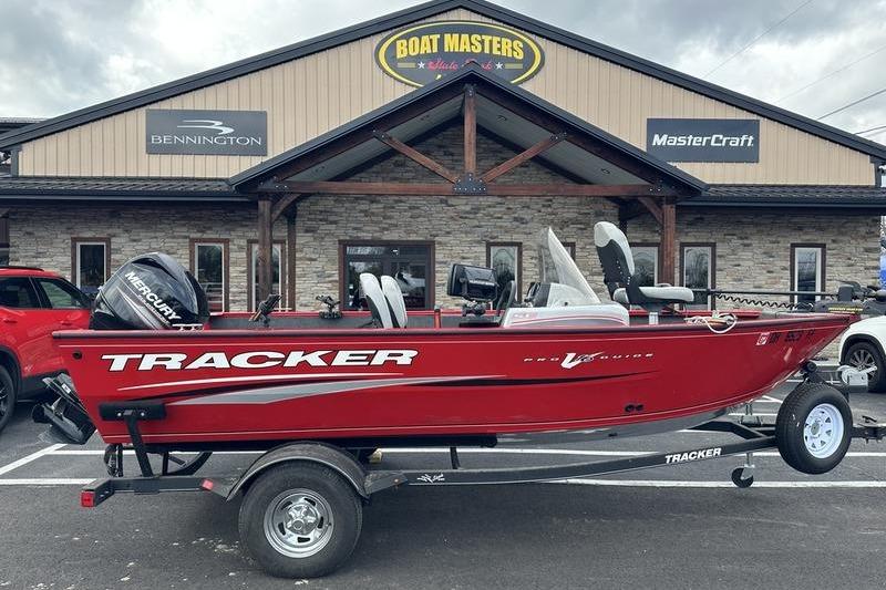 2017 Tracker Pro Guide V-16 SC