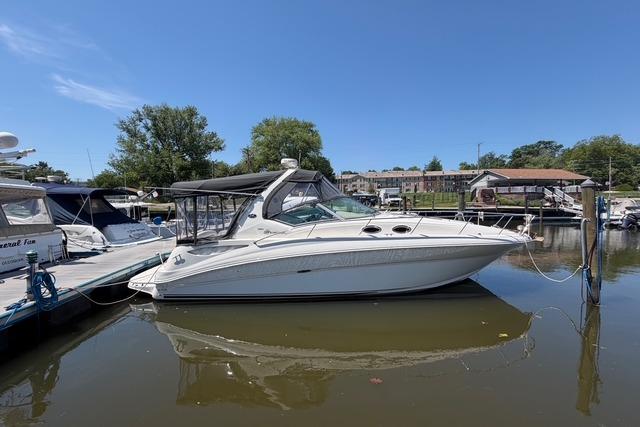2004 Sea Ray Sundancer 320