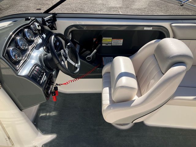 2009 Yamaha Boats AR230 HO - 24