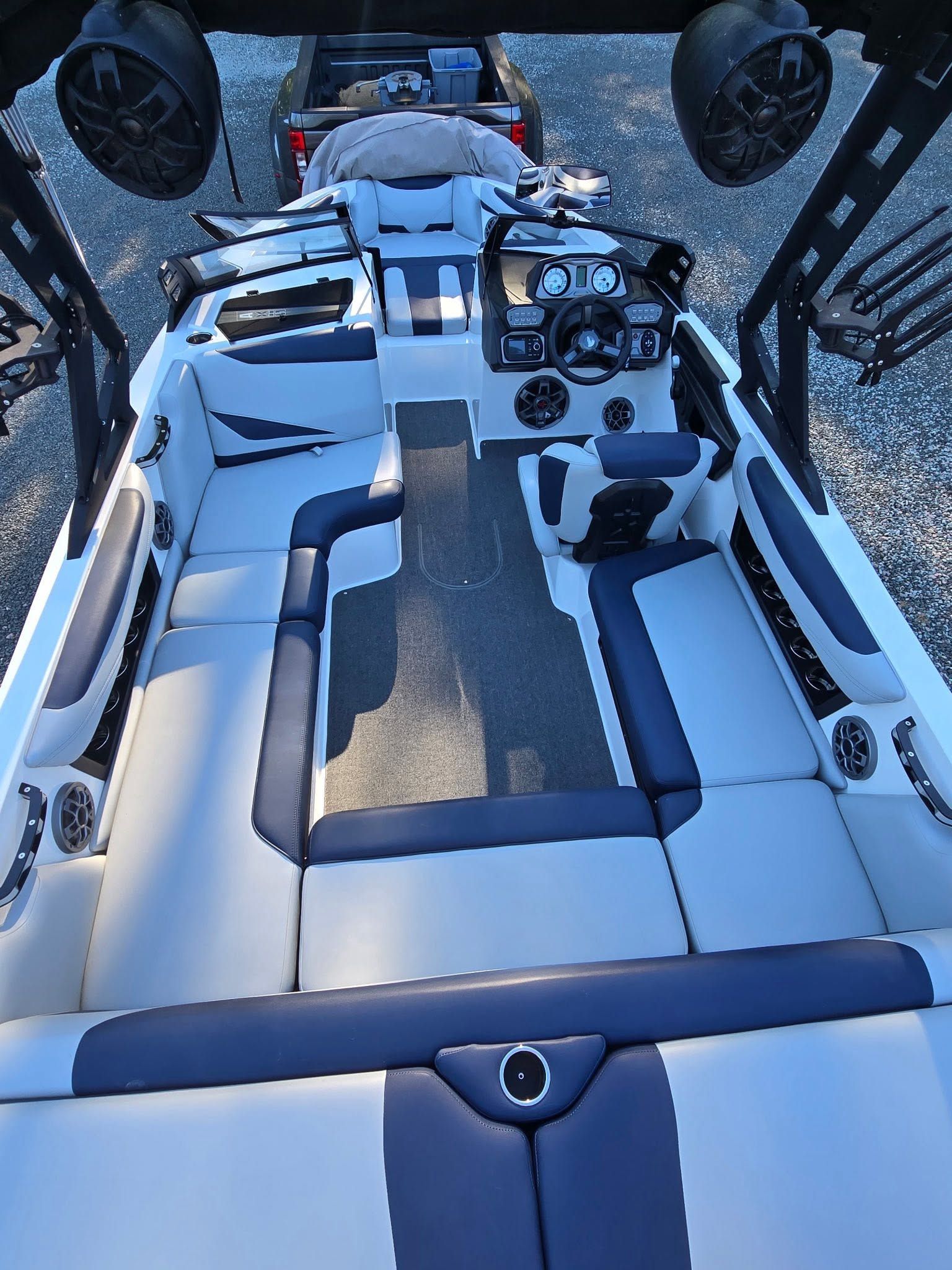 2019 Axis T22 - 7