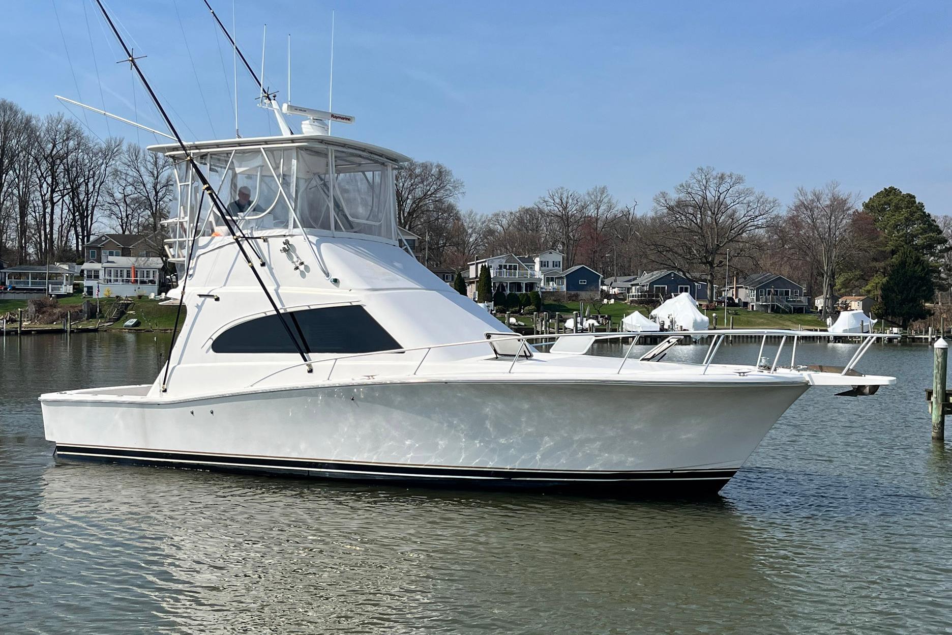 2003 Luhrs 40 Convertible