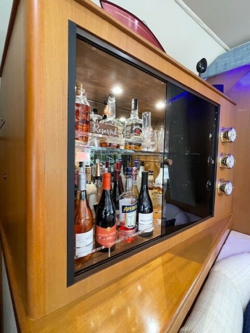 2003 Post Sportfish - Image 12