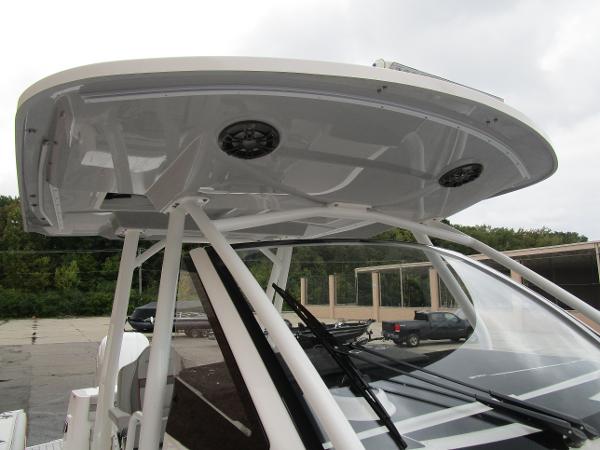 2025 Solara S-250 CW boat with sleek hardtop and windshield wipers.