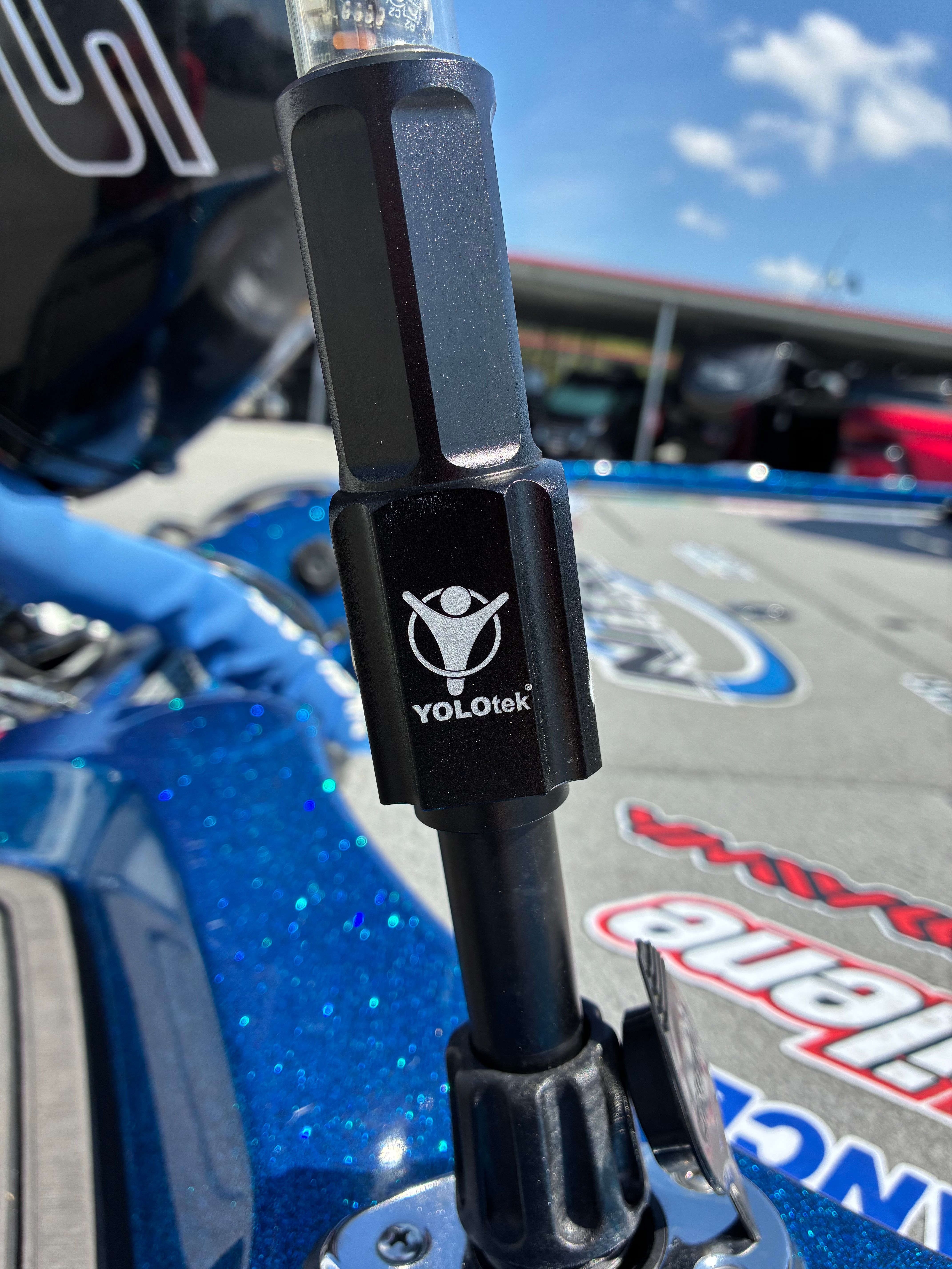 YOLOtek mount on Nitro Z18 Pro 2024 boat.