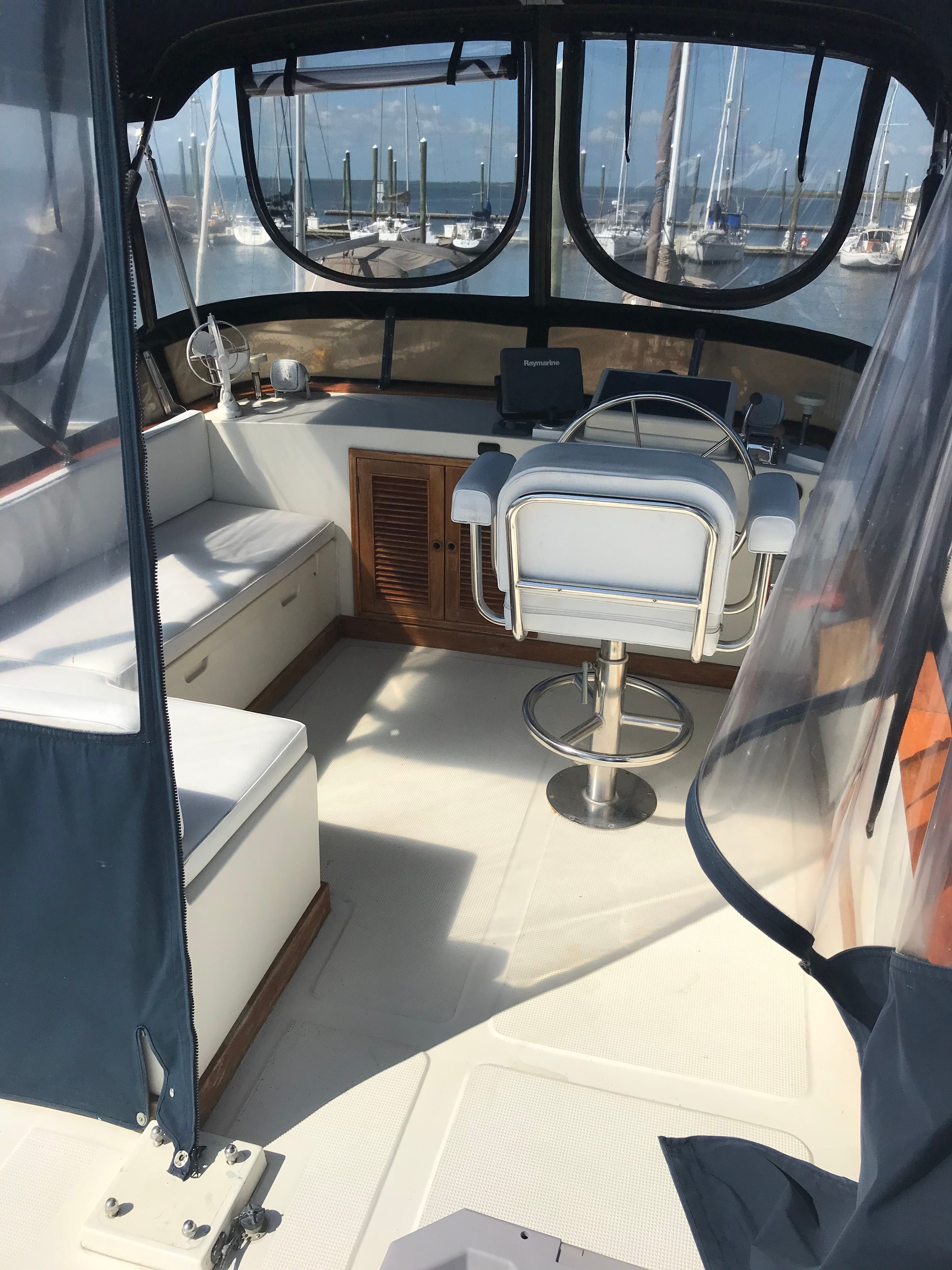 2004 Europa Orient Mariner - 16