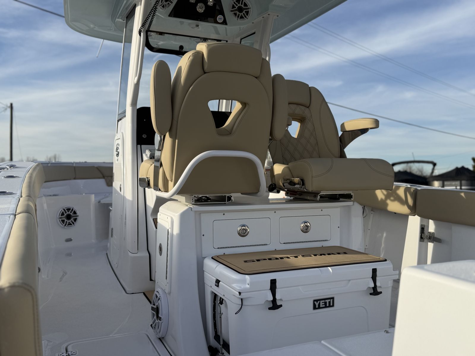 2026 Sportsman Heritage 261 Center Console - 23