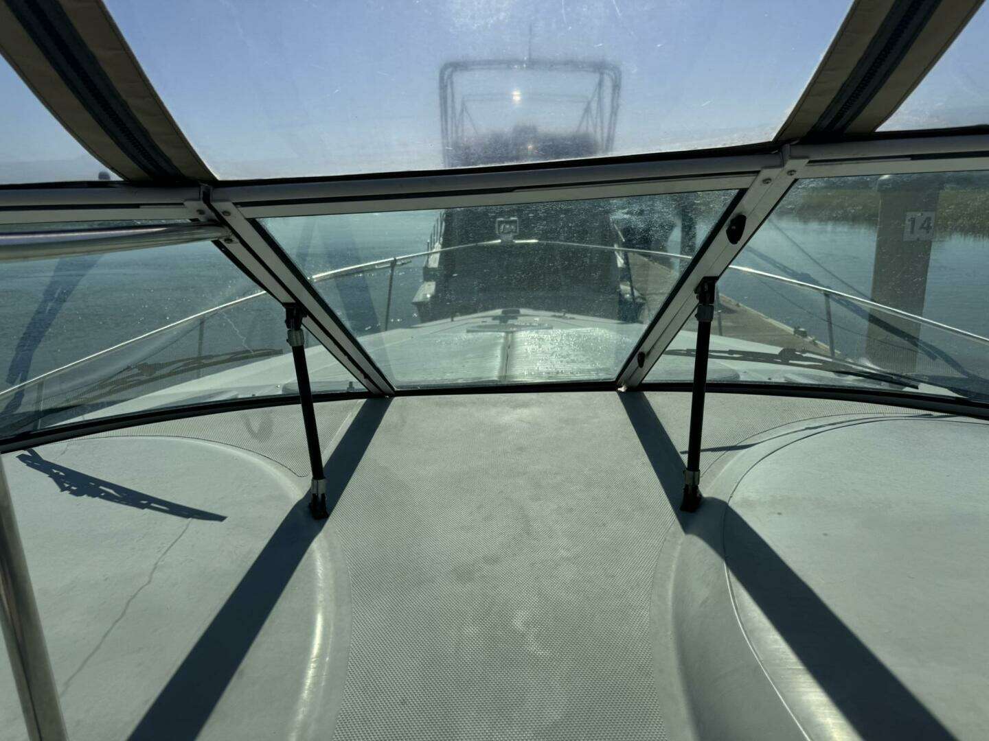 2003 Cruisers Yachts 3772 - Image 43