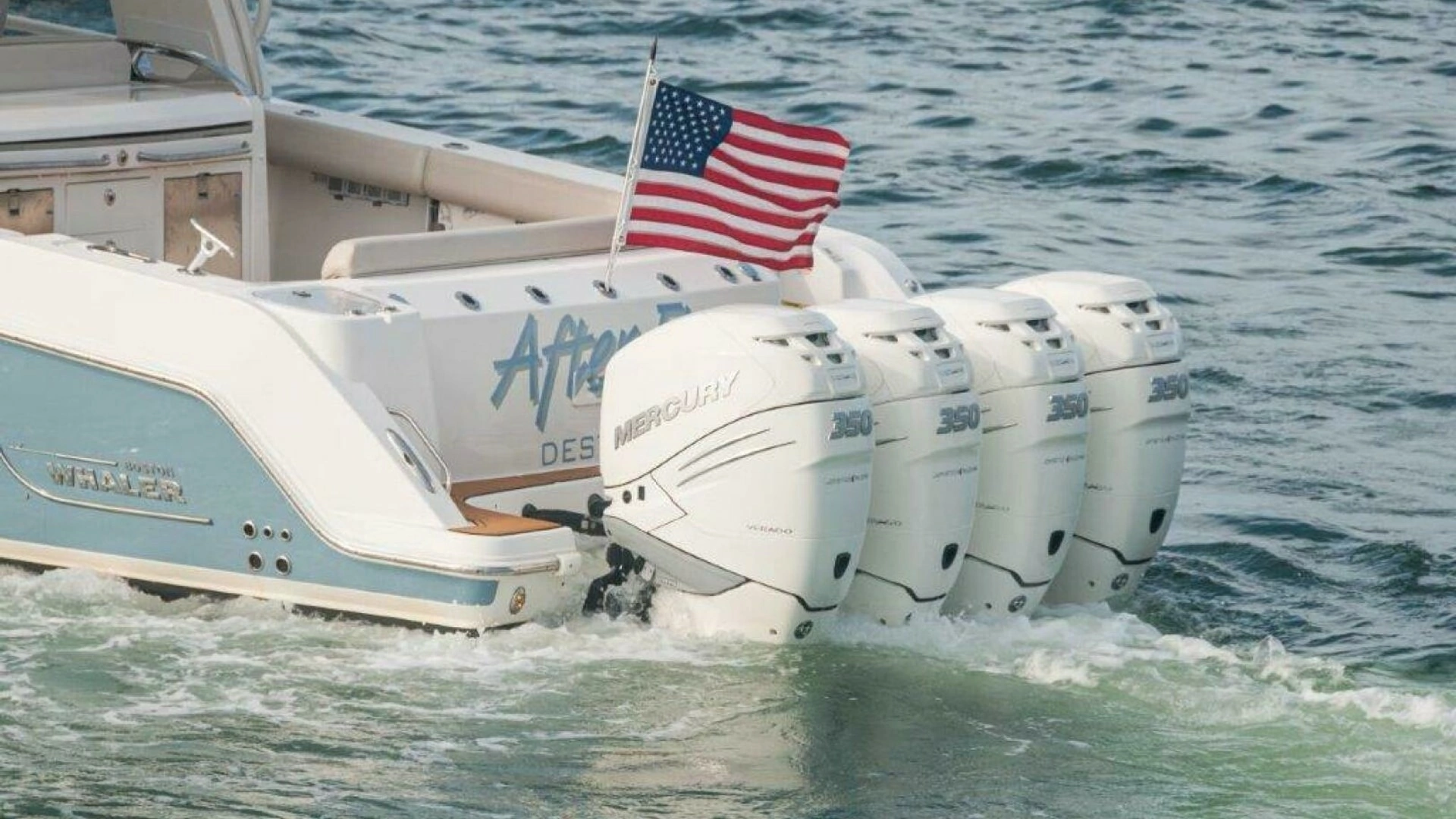 2018 Boston Whaler 420 Outrage - Image 27