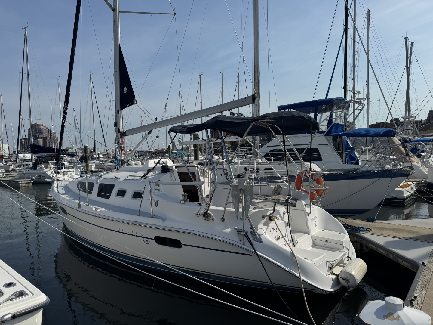 2002 Hunter 326 - Image 7