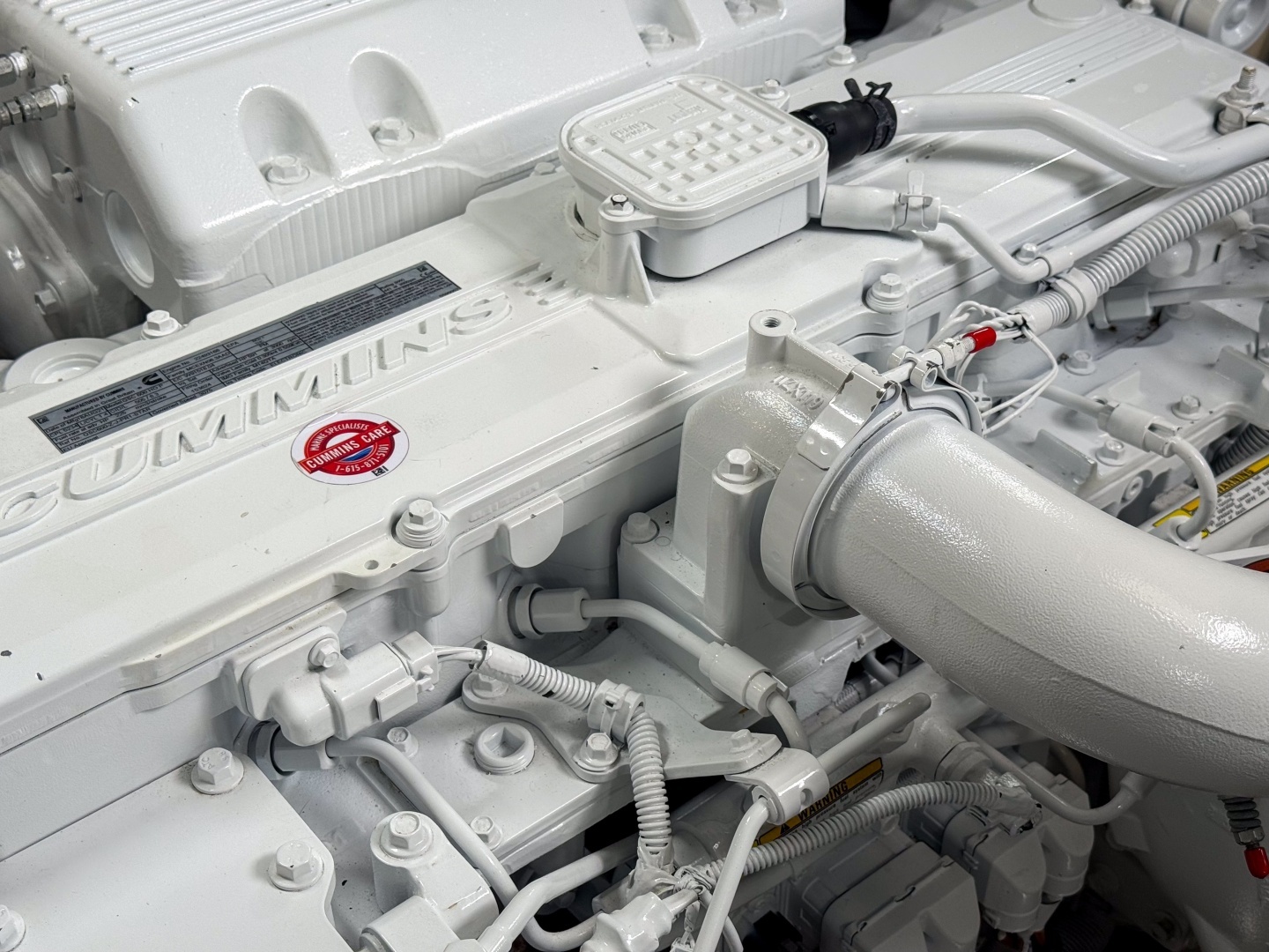 2023 Prestige 590 - Image 30