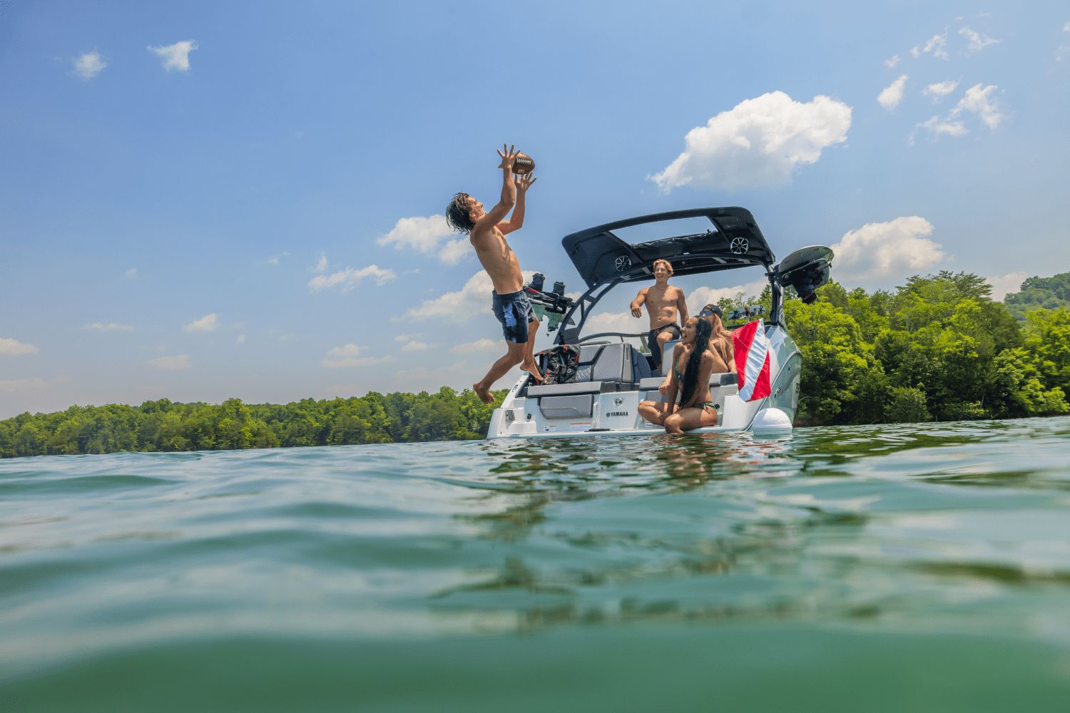 2026 Yamaha Boats 255XD - 16