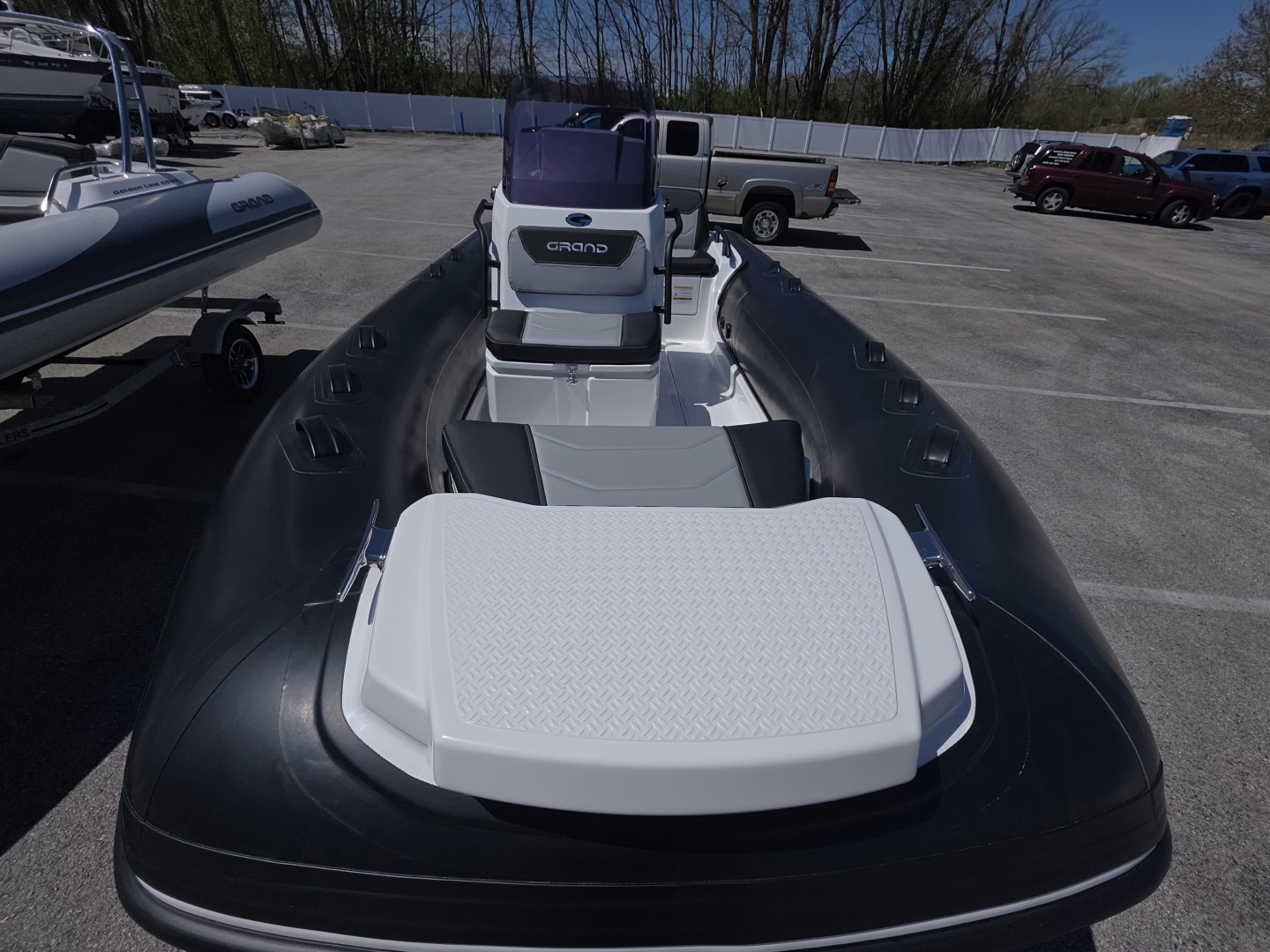 2027 Grand Inflatables G420 - Image 10