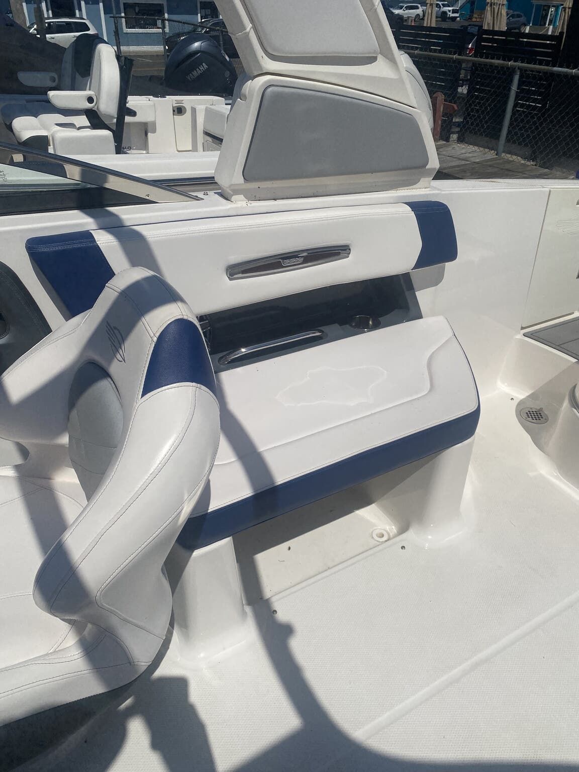 2021 Chaparral 287 SSX - 10