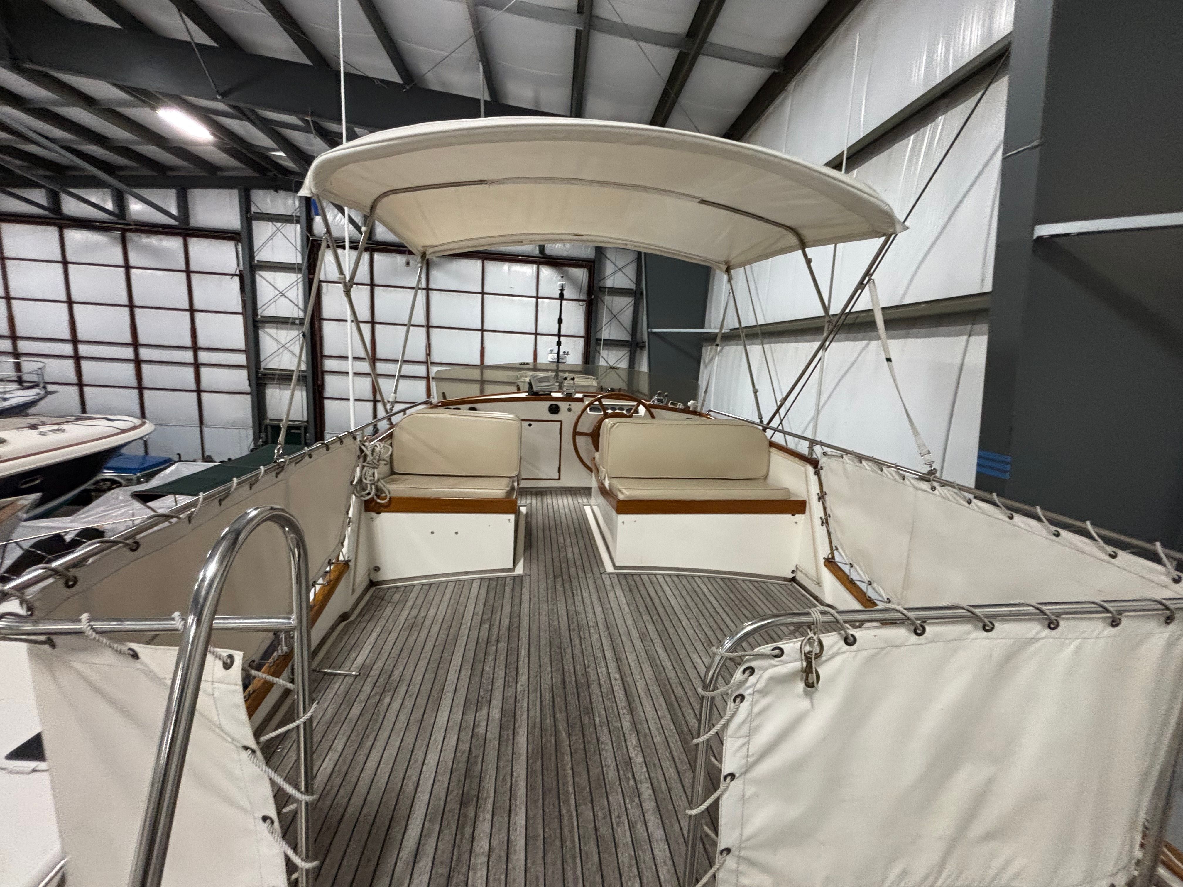 1983 Grand Banks 36 Classic - 33