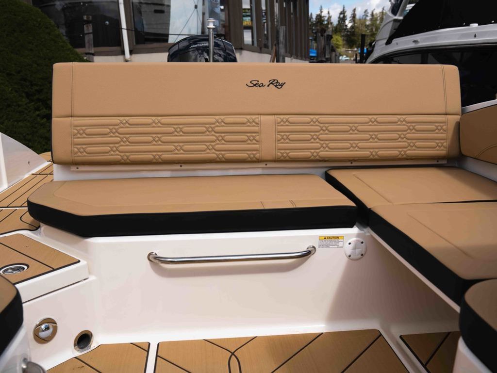 2026 Sea Ray SPX 210 Outboard - 18