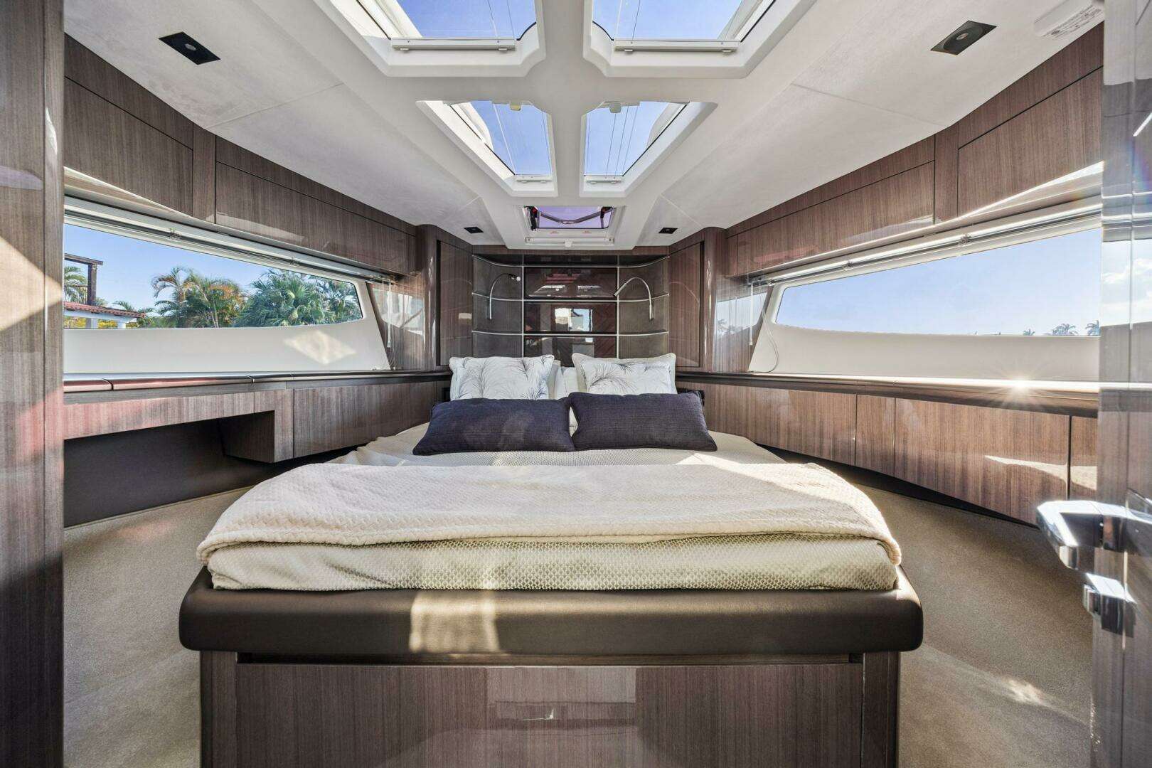 2025 Galeon 50 FLY - Image 19