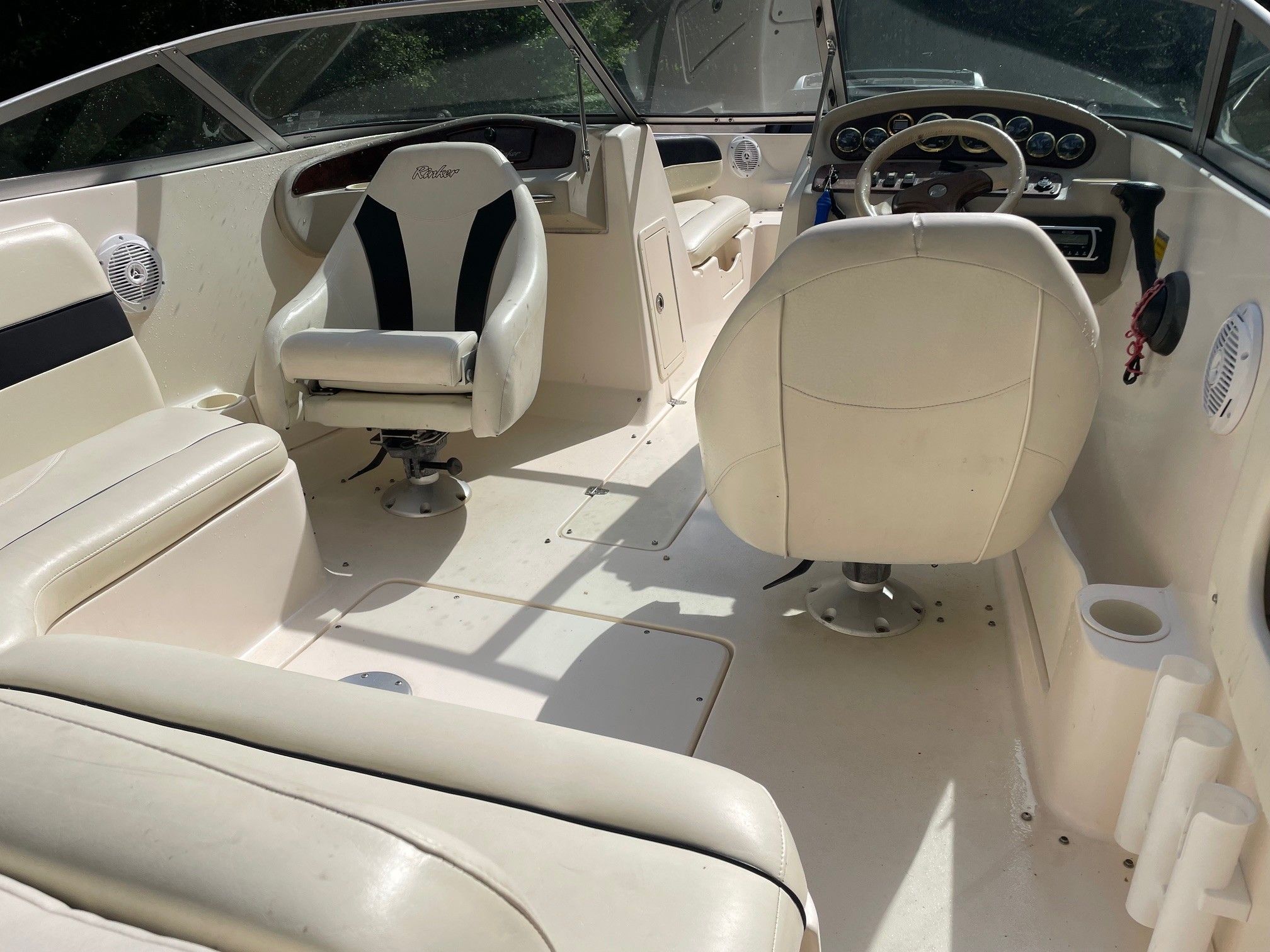 Interior of a 2002 Rinker 212 Captiva Bowrider boat.