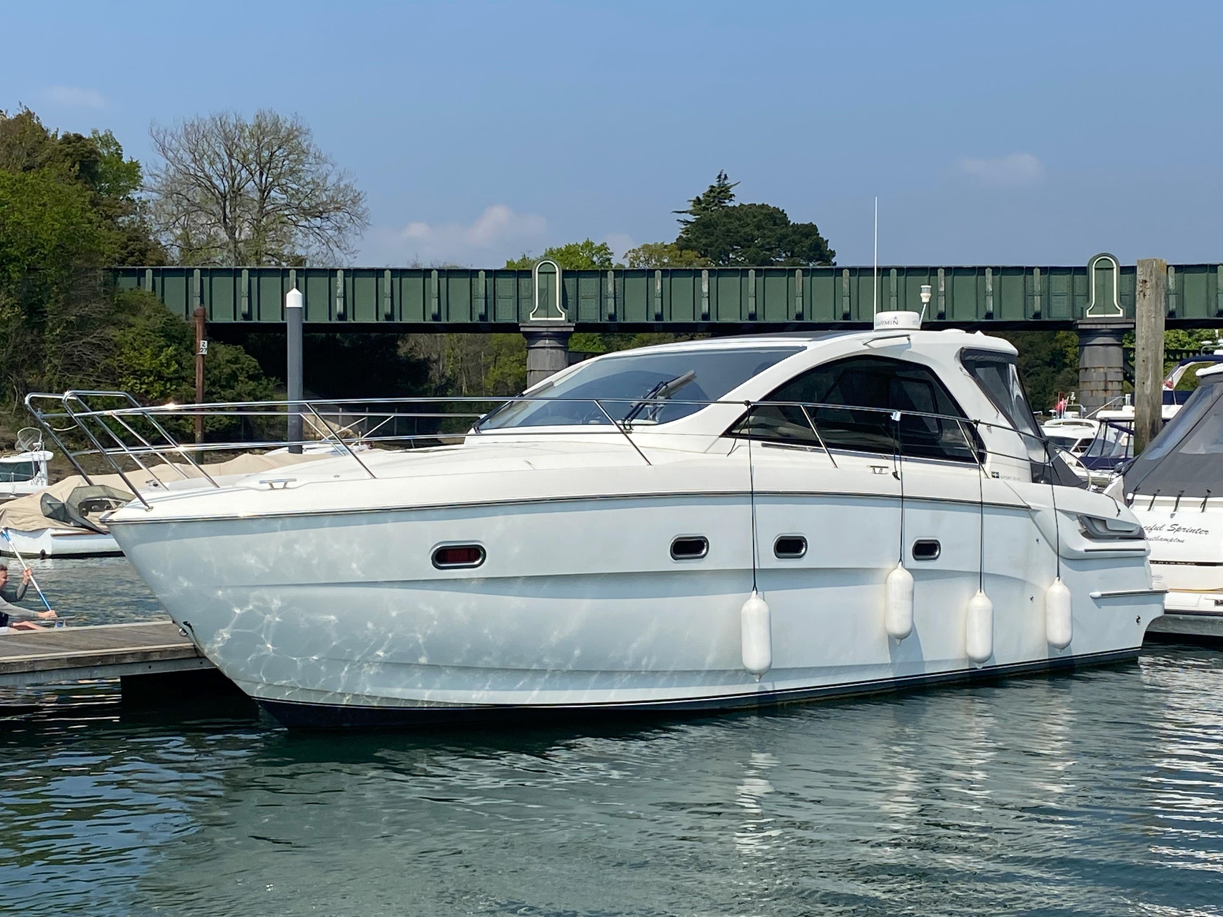 2013 Bavaria 38 HT Sport
