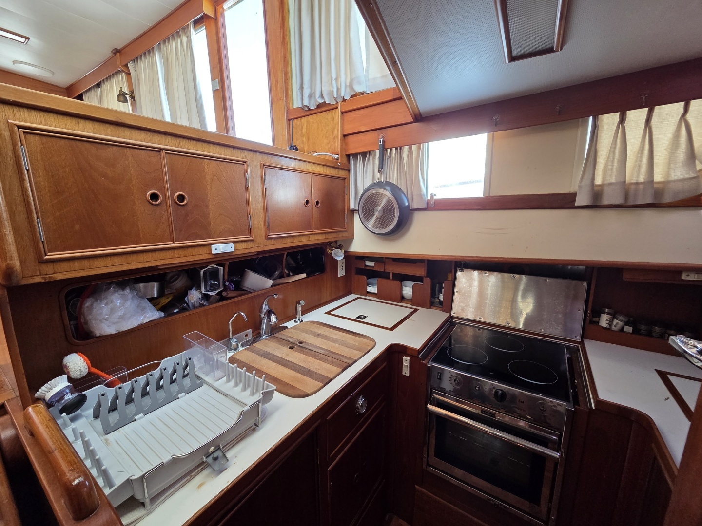 1989 Grand Banks Classic 46 - Image 12