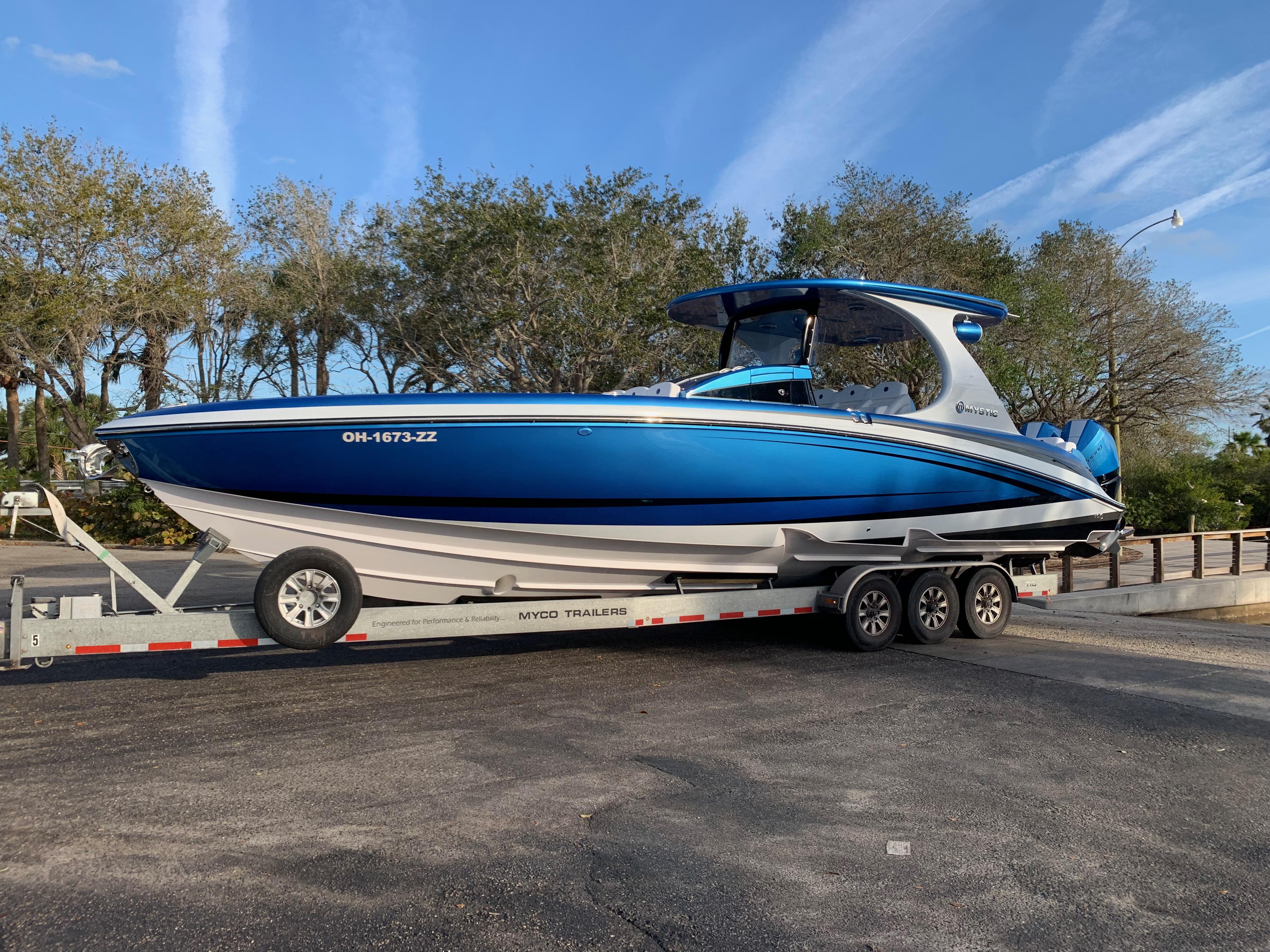 2023 Mystic Powerboats M3800