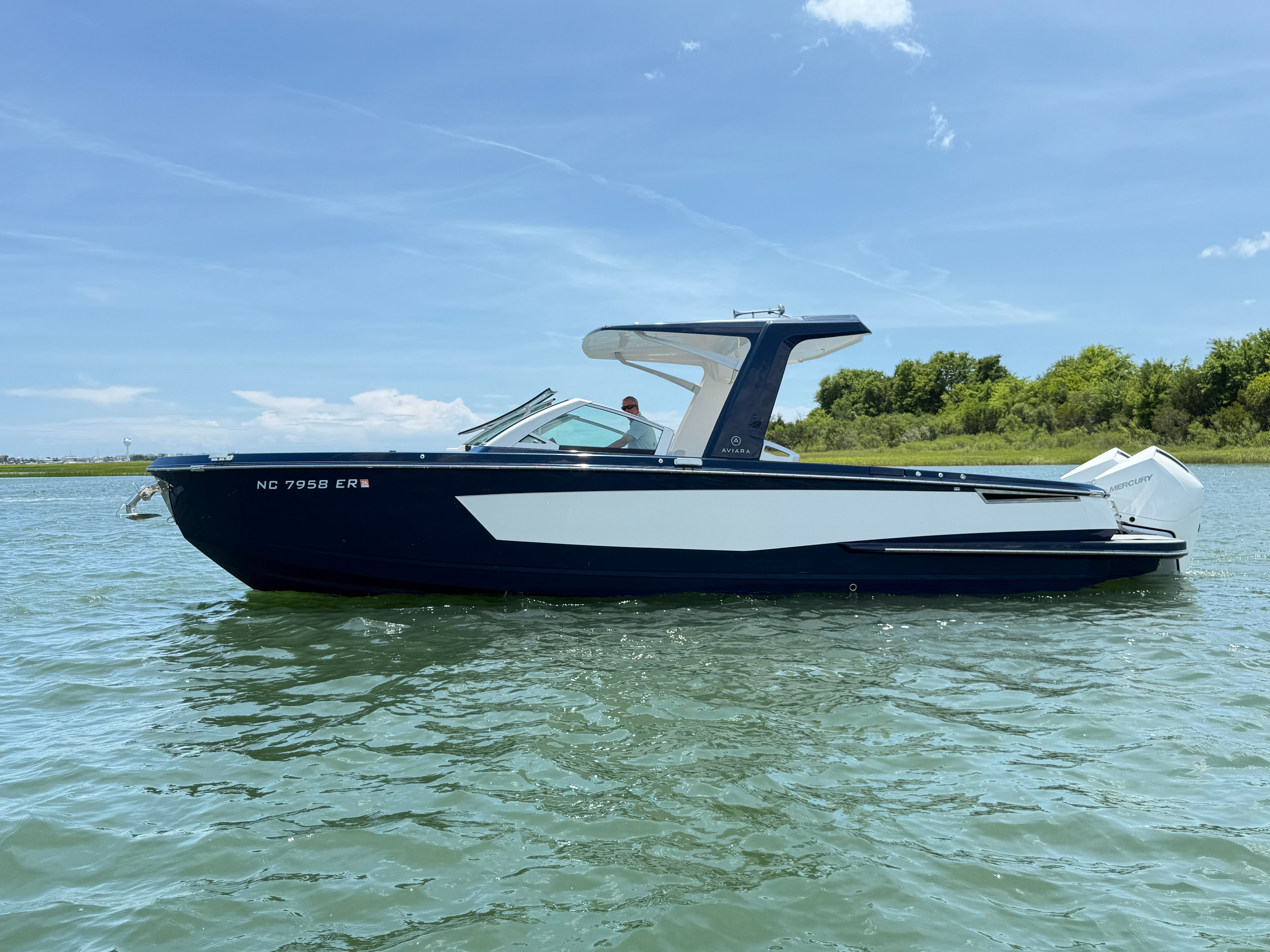 2021 Aviara AV32 OB