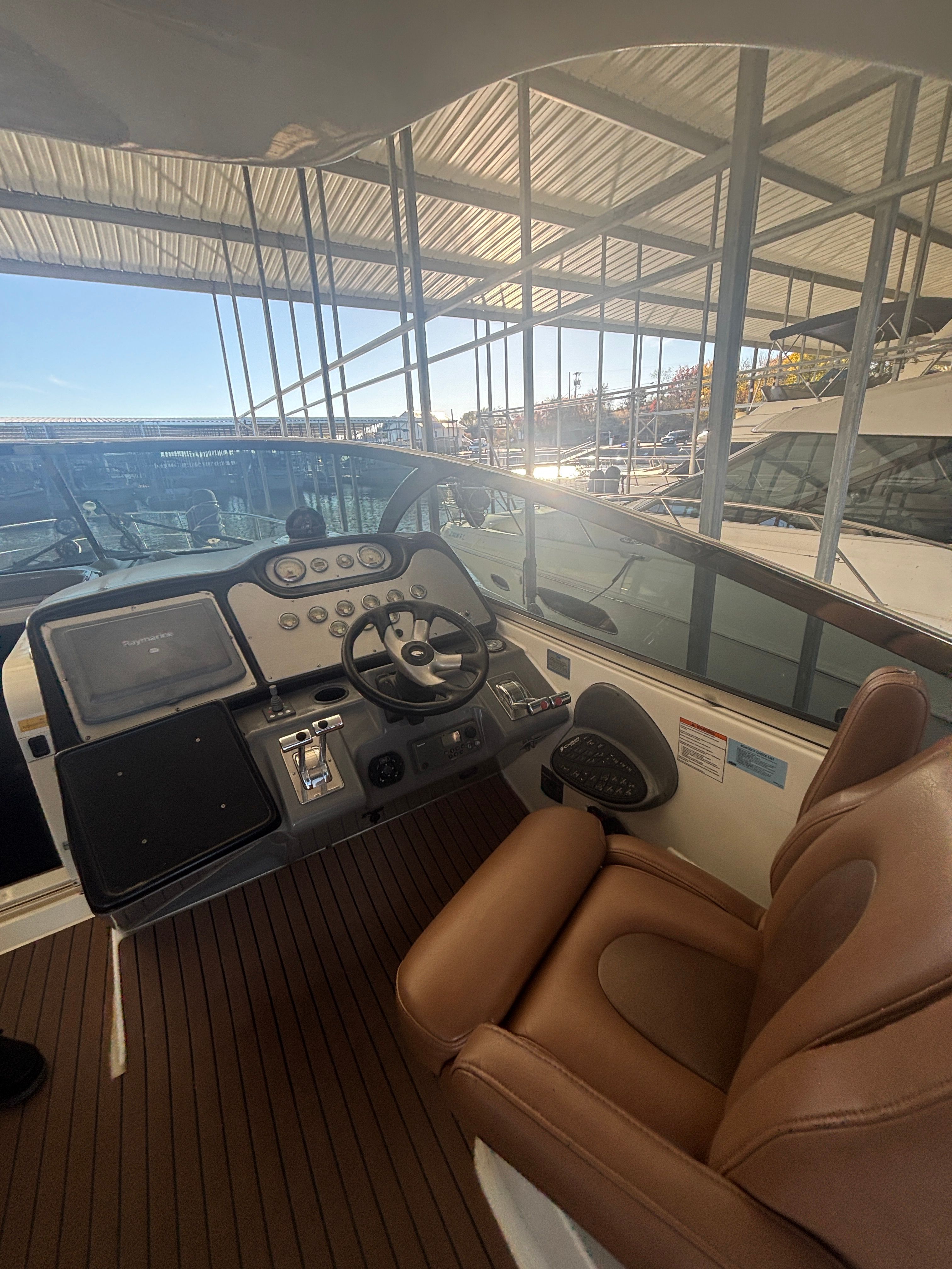 2006 Cruisers Yachts 460 Express - 3