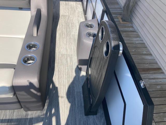 2026 Viaggio X22S Swing "Bed" Model - 8