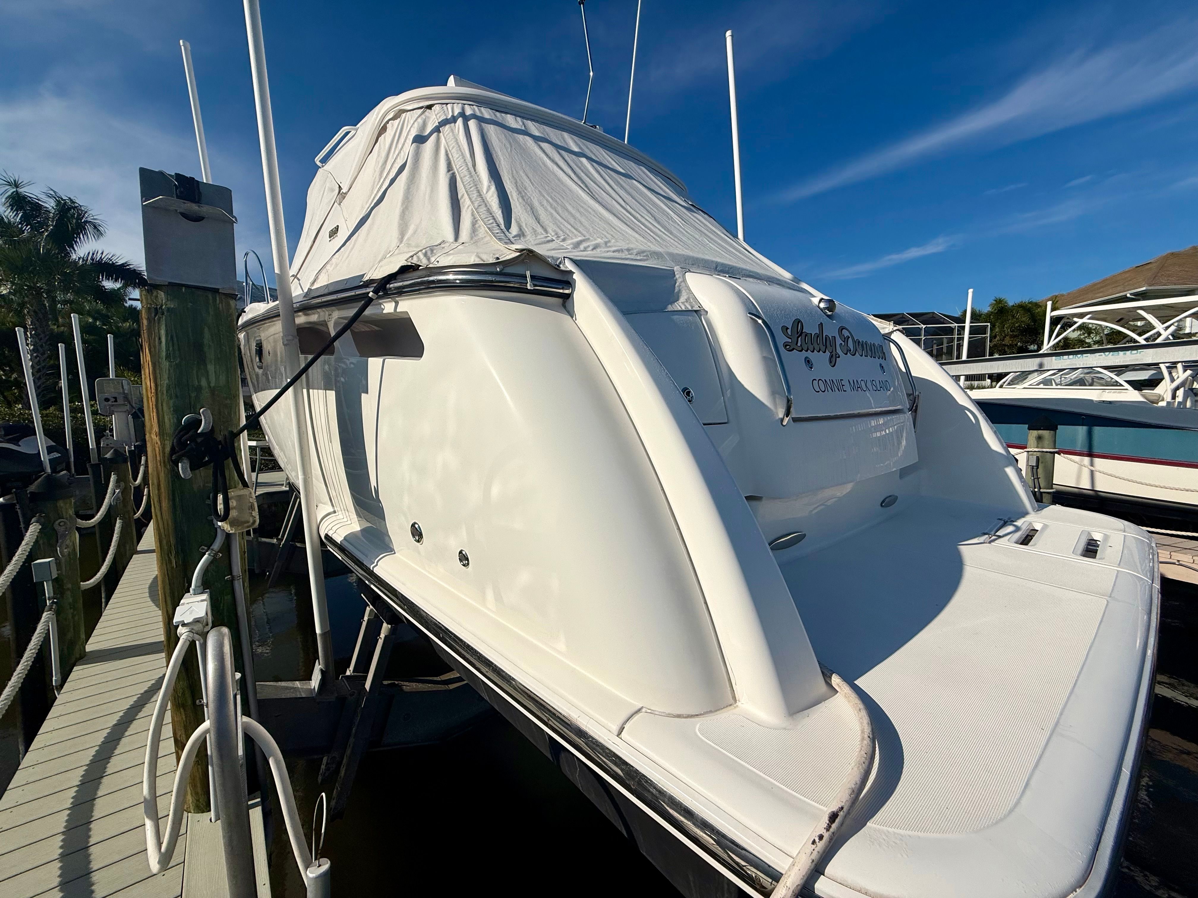 2008 Tiara Yachts 3500 Sovran - 13