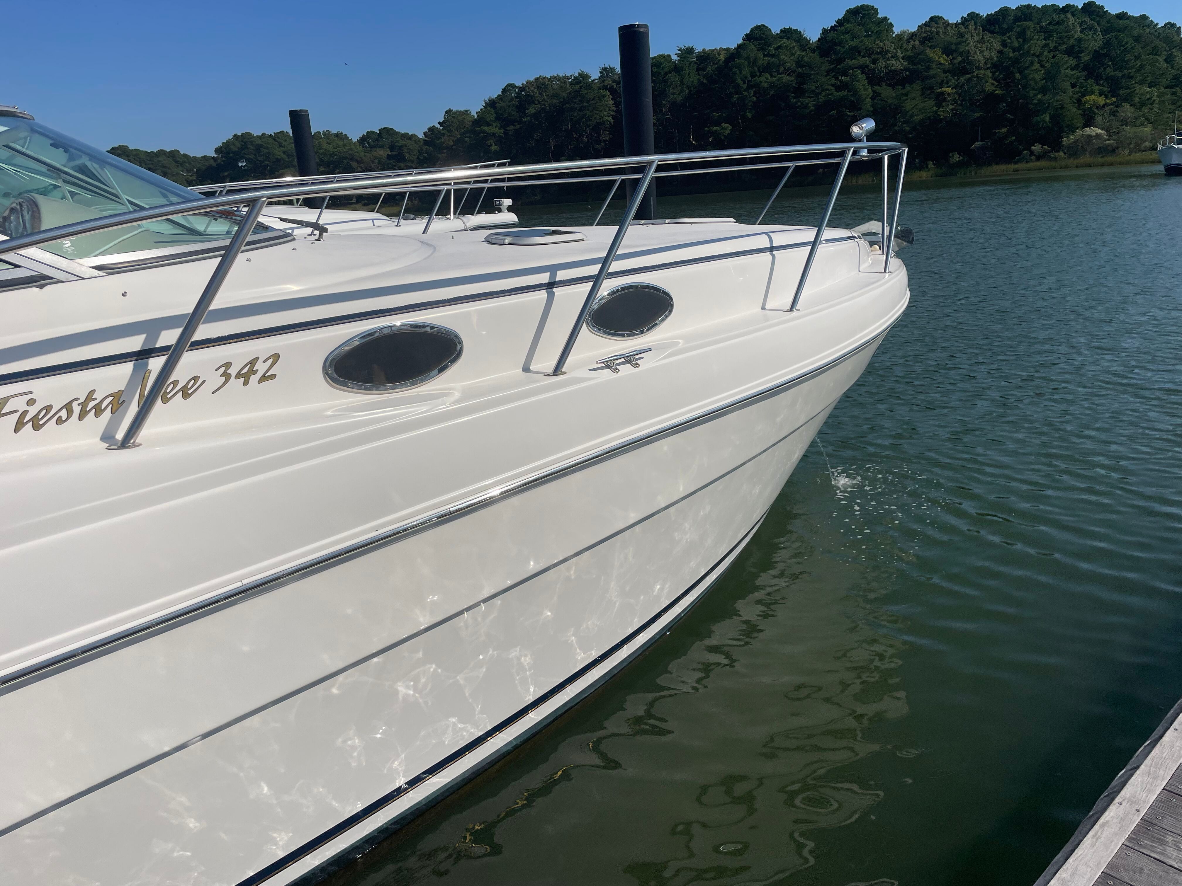 2003 Rinker Fiesta Vee 342 - 4