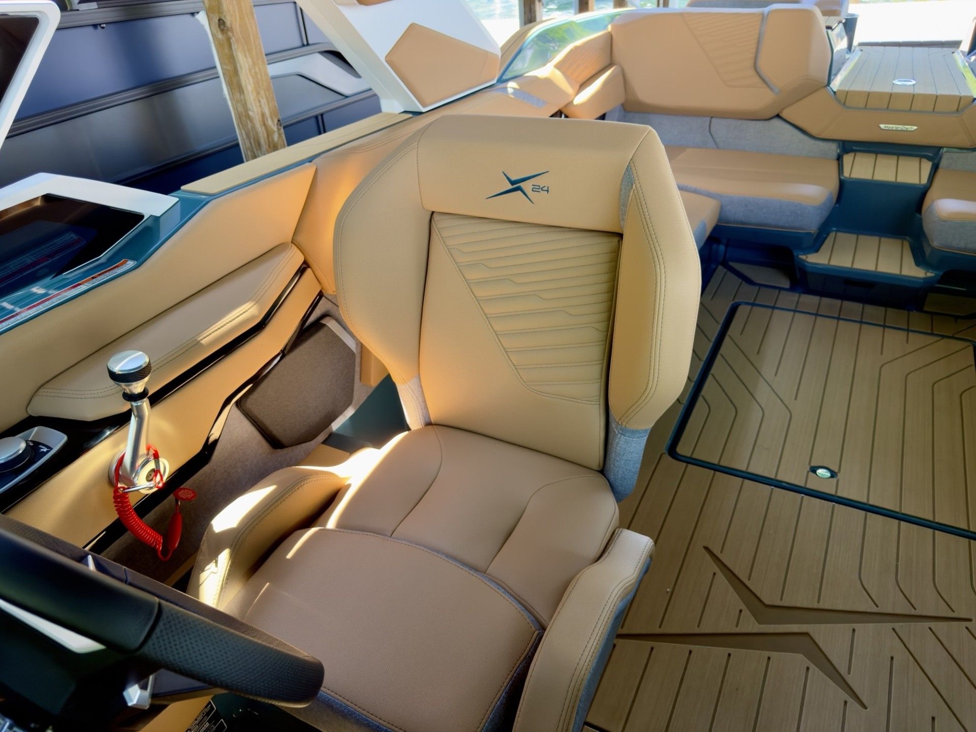 2026 MasterCraft X24 - 19