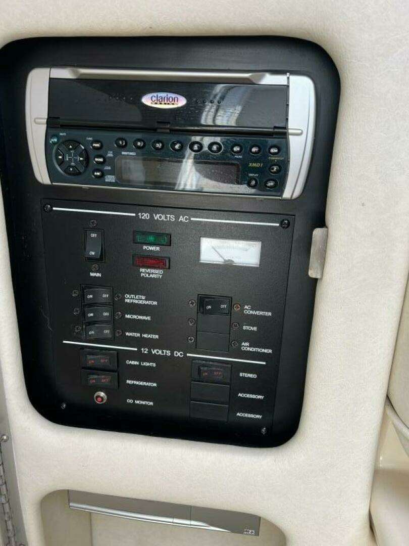 2001 Sea Ray 260 Sundancer - Image 18