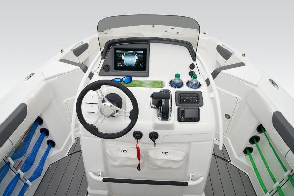 2025 Tahoe 2150 CC - 43