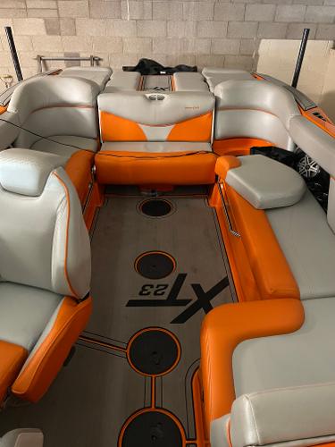 2017 MasterCraft XT23 - 15