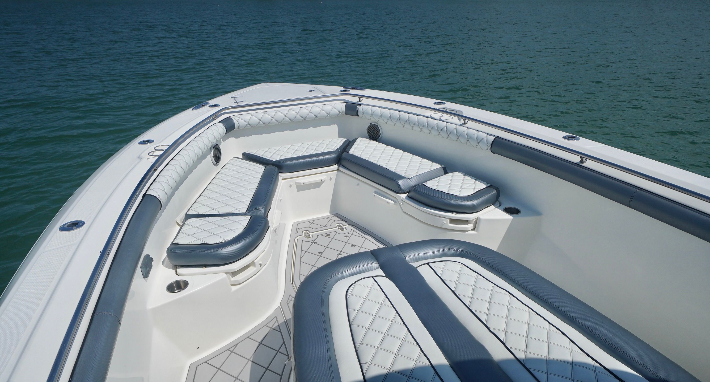 2013 Boston Whaler 350 Outrage - 22