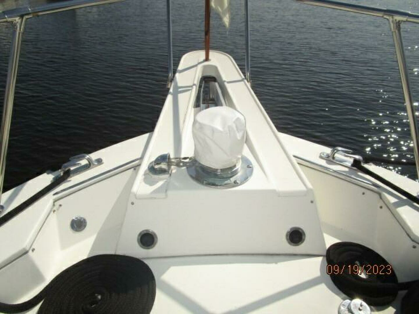 1986 Hatteras 63 CPMY - Image 5