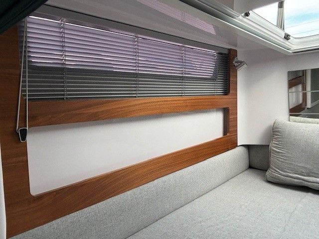 2023 Axopar 28 Cabin - 22
