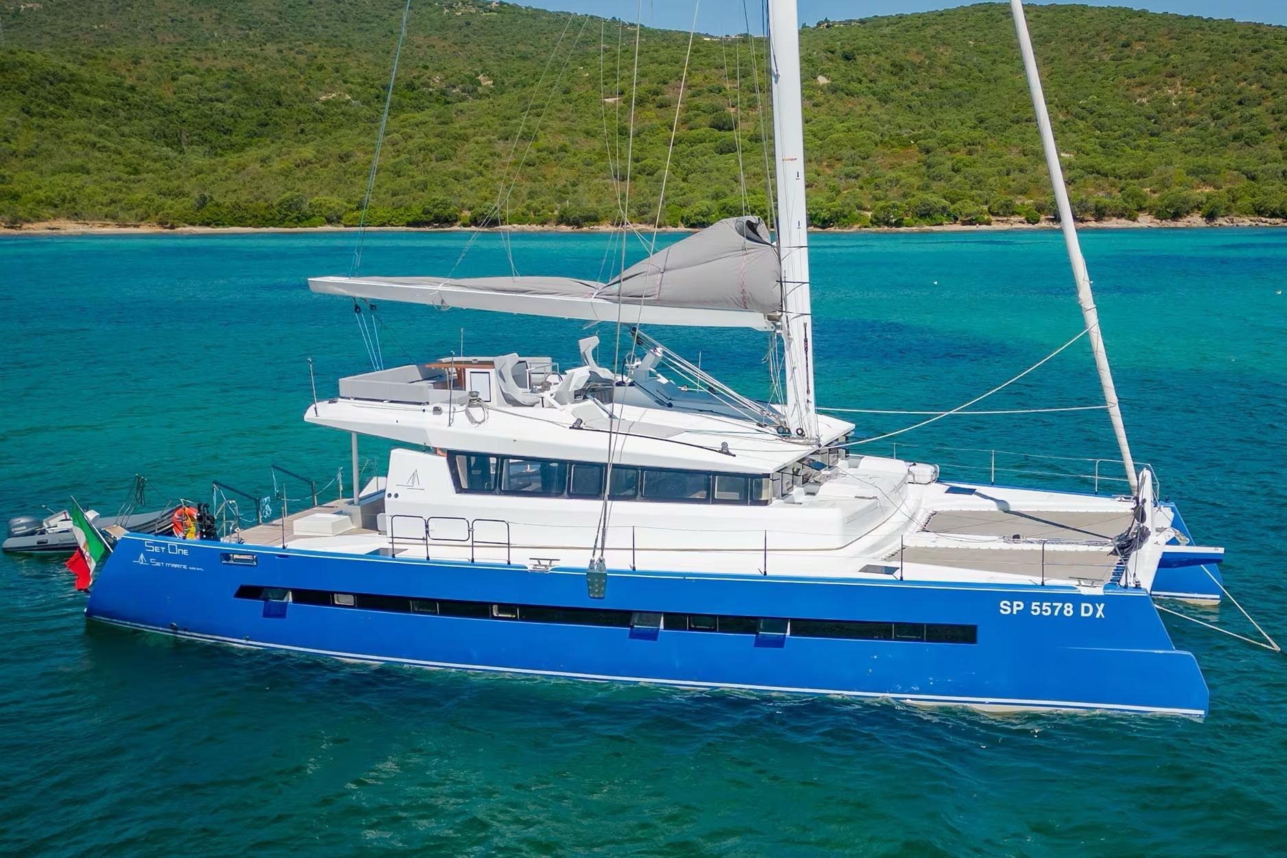 2016 Custom Set Marine 625