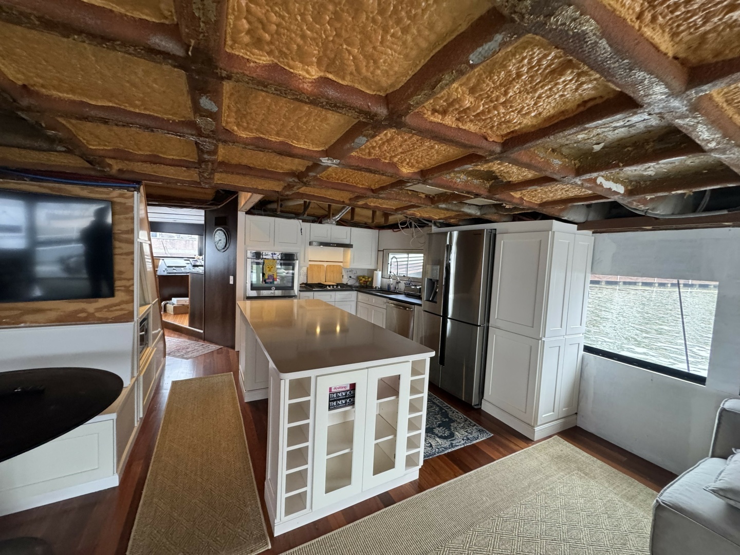 1997 Tarrab 77 Motor Yacht - Image 21