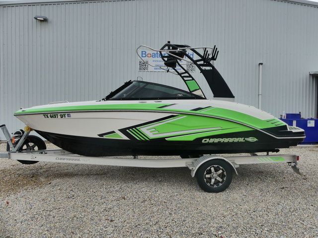2017 Chaparral Vortex 203 VRX - 2