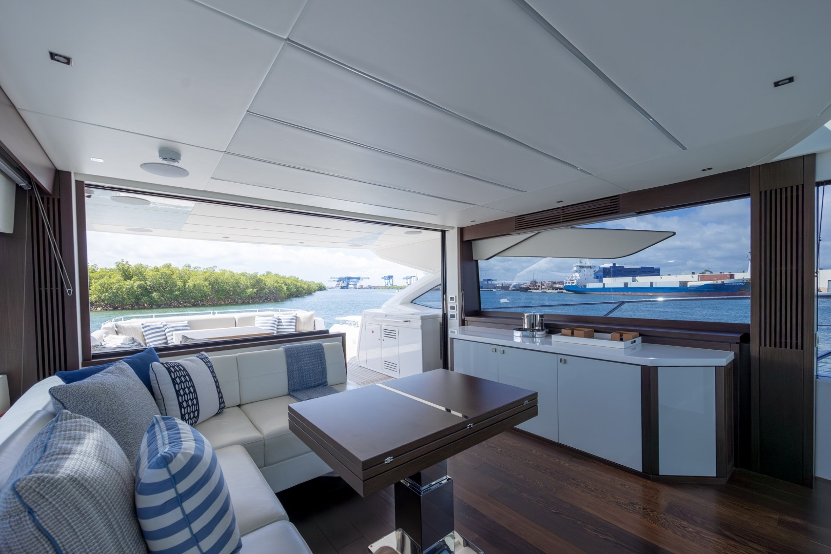 2020 Sunseeker PREDATOR 74 XPS - Image 77