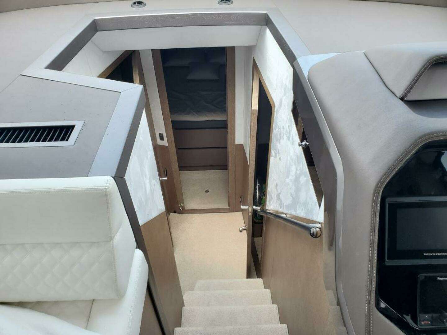 2020 Galeon 500 Fly - Image 11