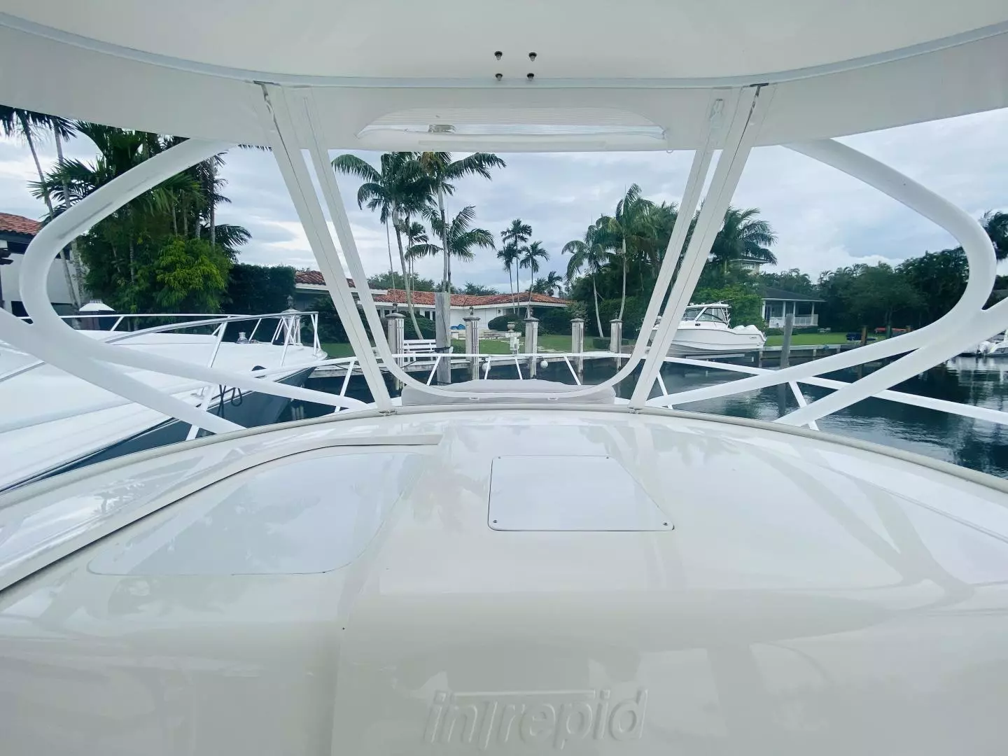 2008 Intrepid 390 Sport Yacht - Image 31