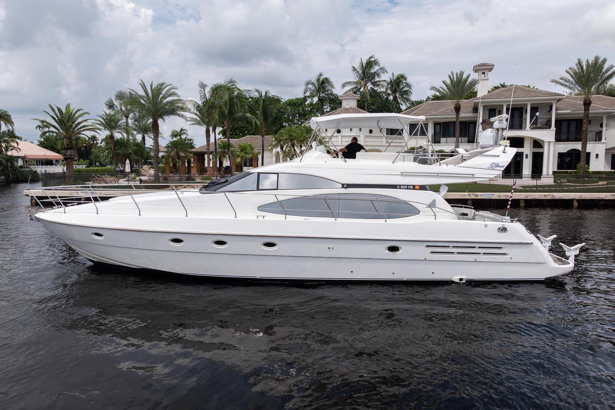 1999 Azimut 58